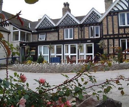 Peveril Of The Peak Ashbourne  Exterior photo