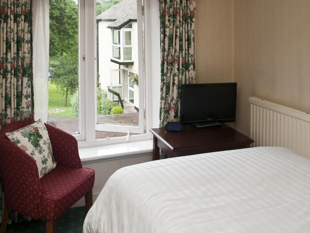 Peveril Of The Peak Ashbourne  Exterior photo