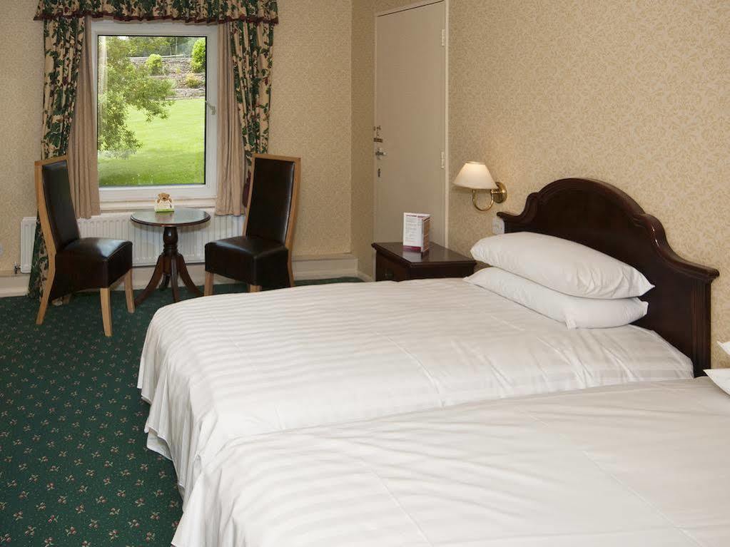 Peveril Of The Peak Ashbourne  Exterior photo